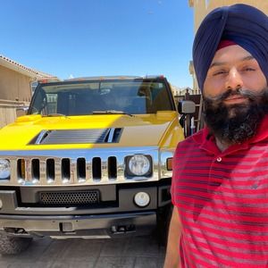 Meet your Posher, Singh